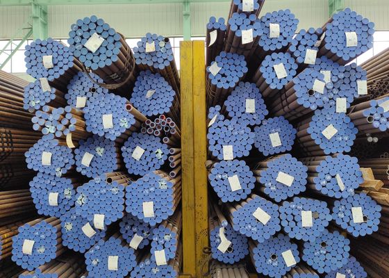 Tubos de caldeira de aço carbono 12Cr1MoV com elevada resistência à oxidação e resistência térmica