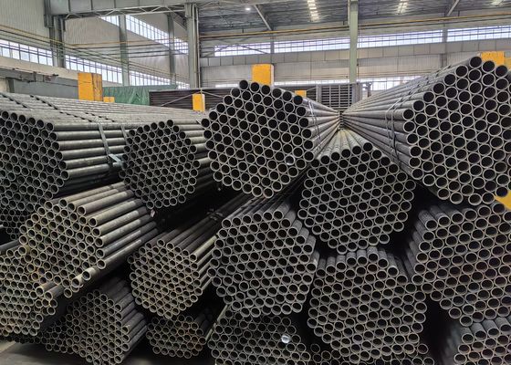 Tubos de aço 15CrMo de caldeira com alta temperatura e resistência à corrosão