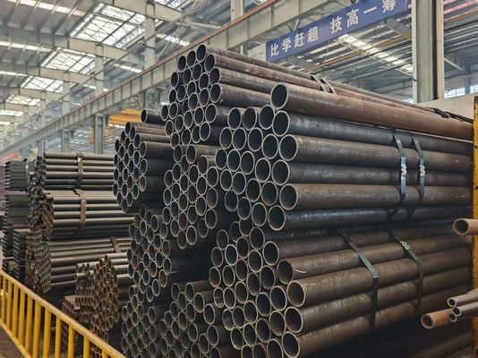 Tubos de caldeira de aço carbono de grau industrial com comprimento e espessura de parede personalizados para aplicações de alta temperatura