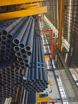 Tubos de caldeira de aço carbono de grau industrial com comprimento e espessura de parede personalizados para aplicações de alta temperatura