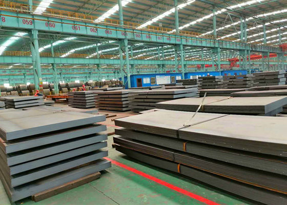 42CrMo4 4140 1,7225 que Scm 440 laminou a superfície Grinded do preto da calha de aço fez à máquina