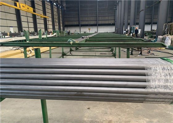 Tubo do aço carbono de ASTM A179 T92 superfície recozida brilhante do baixo tratada