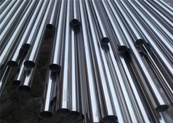 Os tubos de caldeira sem emenda frente e verso austeníticos ASTM SA192 lustraram a superfície