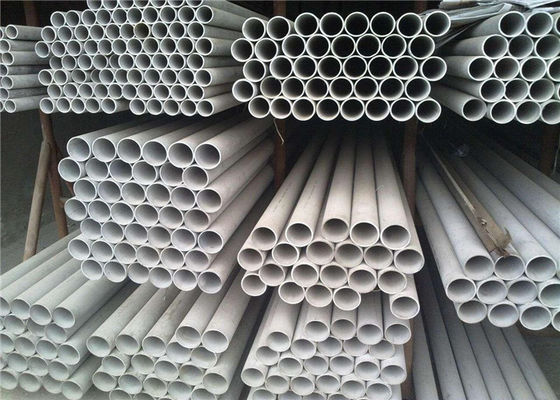 Os tubos de caldeira sem emenda frente e verso austeníticos ASTM SA192 lustraram a superfície