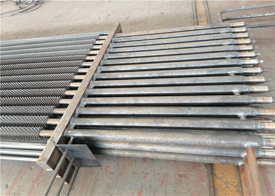 Resistência de corrosão do aço carbono de Ash Removal Serrated Spiral Tube