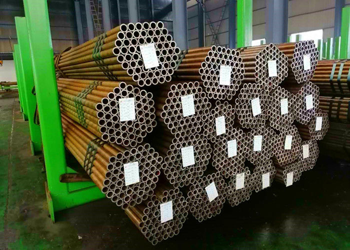 Tubos de caldeira sem emenda GR de ASTM A179 ASME SA179 um deleite da superfície do mergulho do óleo da GR C
