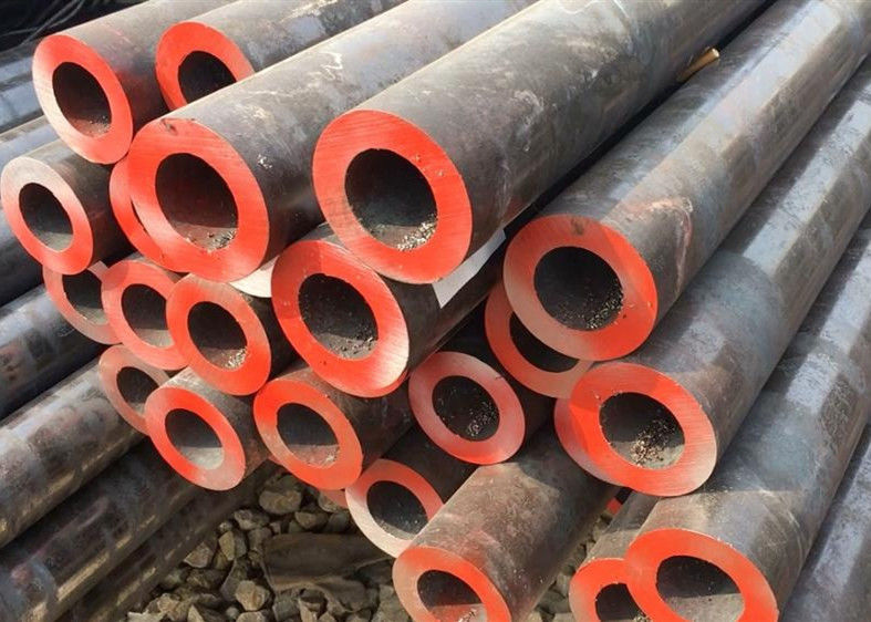 Tubo sem emenda do aço de liga de A213 T22 um estirado a frio hidráulico de 159 x 41,5 milímetros